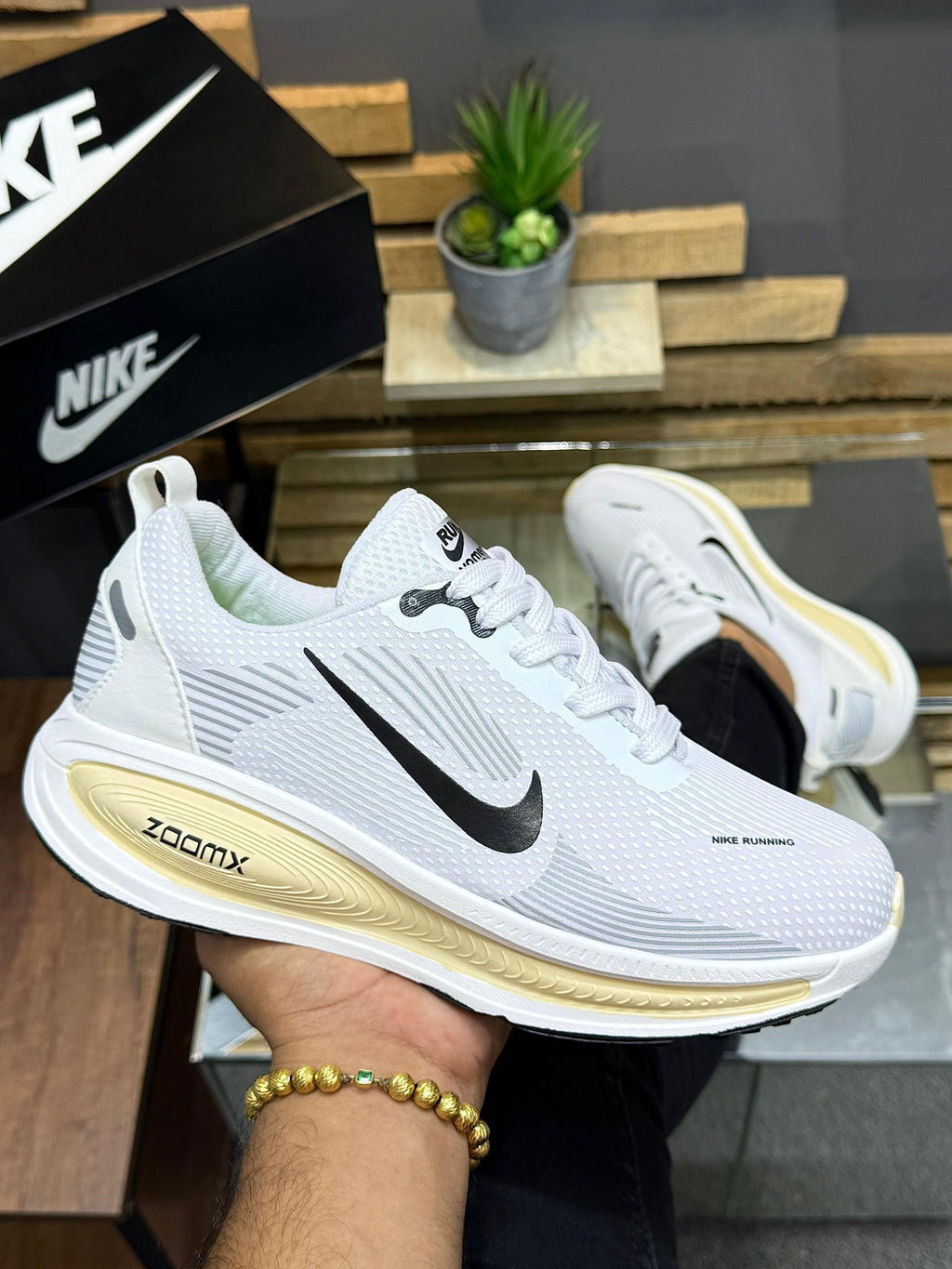 zoom unisex caja